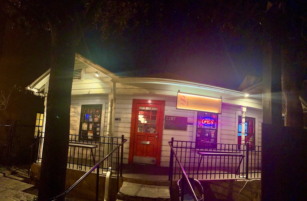 Si Tapas | restaurant | 2207 Allen St, Dallas, TX 75204, USA | 2147200324 OR +1 214-720-0324