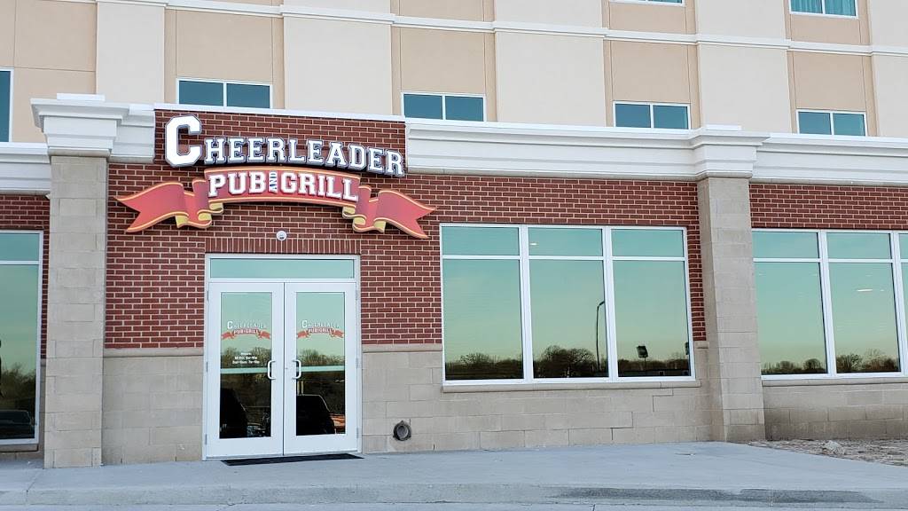 Cheerleader Pub & Grill | restaurant | 1590 Jefferson St, Jefferson City, MO 65109, USA | 5736589136 OR +1 573-658-9136