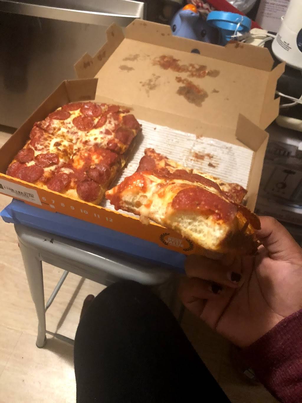 Little Caesars Pizza | meal takeaway | 18208 Prairie Ave, Torrance, CA 90504, USA | 3107681708 OR +1 310-768-1708