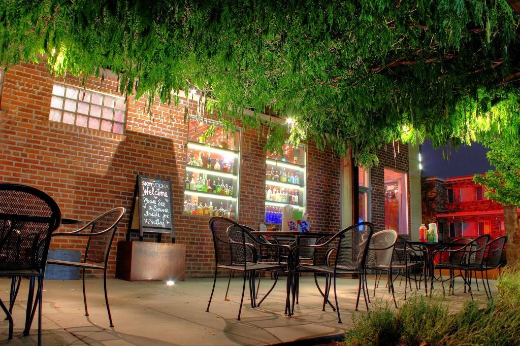 Wild Garlic Pizza & Pub | restaurant | 670 Mt Rose St, Reno, NV 89509, USA | 77528489002 OR +1 775-284-8900 ext. 2