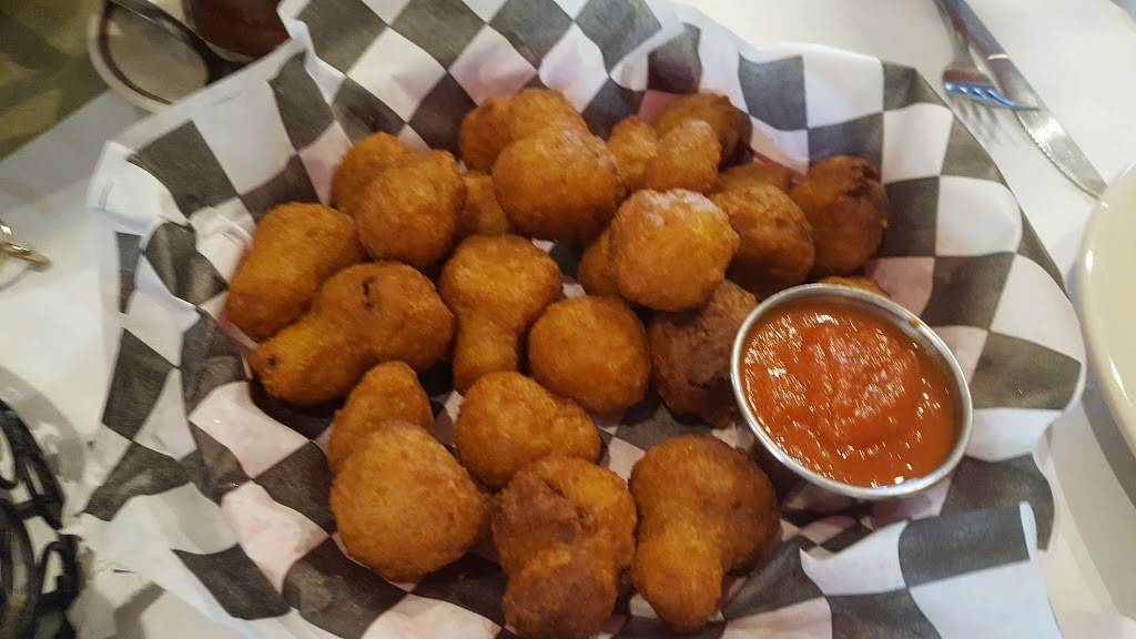 Gallo Pizza & Italian Restaurant | restaurant | 6415 York Rd, New Oxford, PA 17350, USA | 7174795527 OR +1 717-479-5527