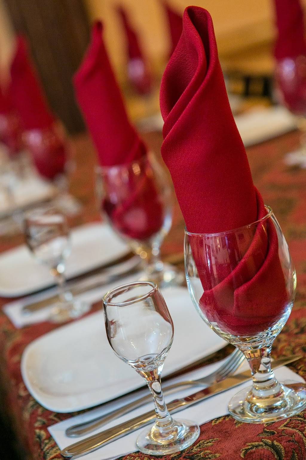 Svetas House | restaurant | 9260 Queens Blvd, Rego Park, NY 11374, USA | 7188991405 OR +1 718-899-1405