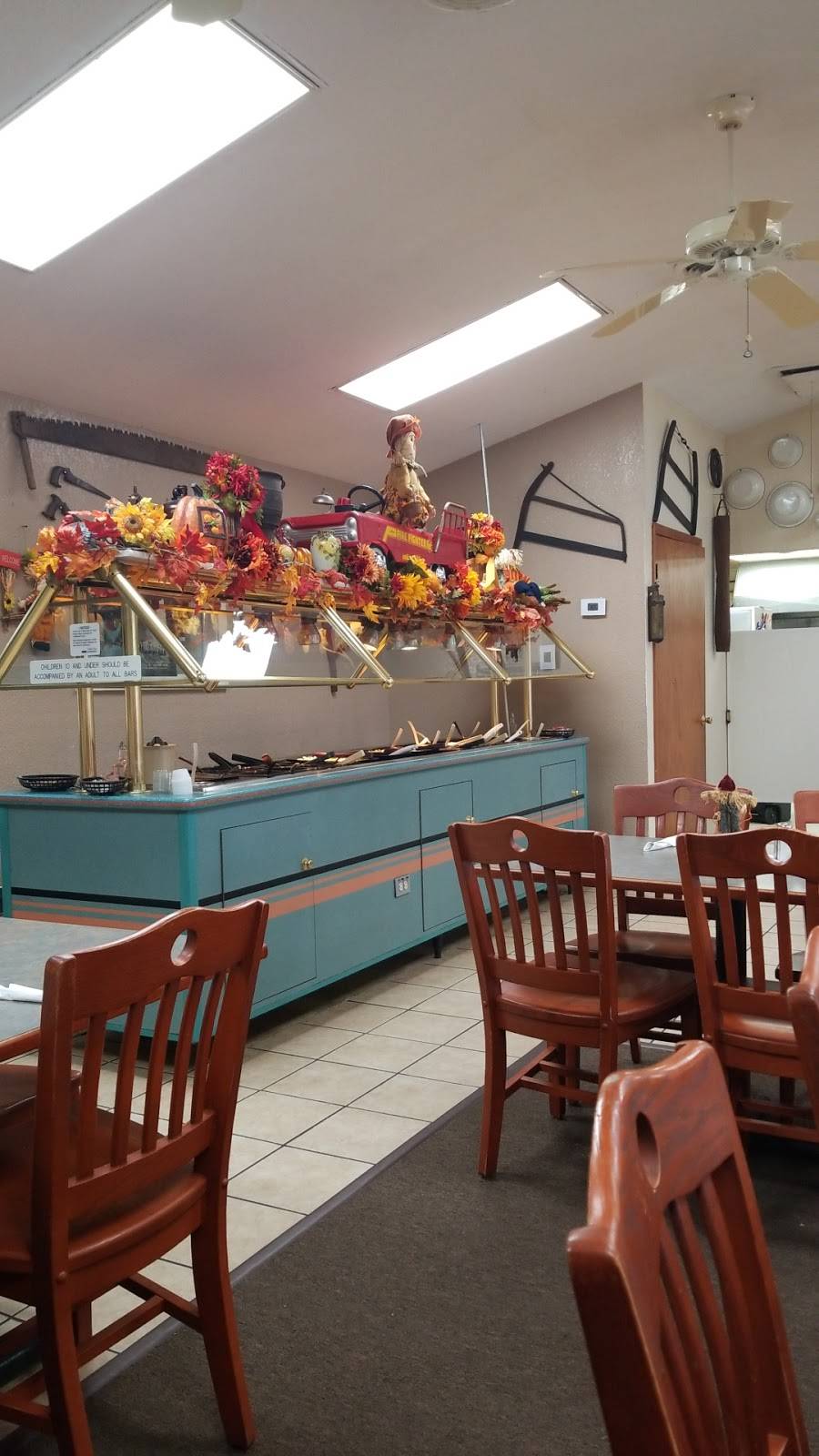 Johnnys | restaurant | 4803 West Blvd, Poplar Bluff, MO 63901, USA | 5736862101 OR +1 573-686-2101