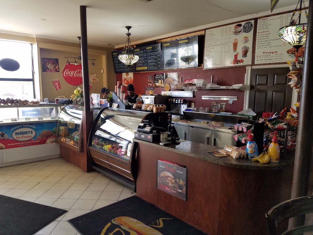 Delite Café & Deli | cafe | 3135 Caniff St, Hamtramck, MI 48212, USA | 3133054244 OR +1 313-305-4244