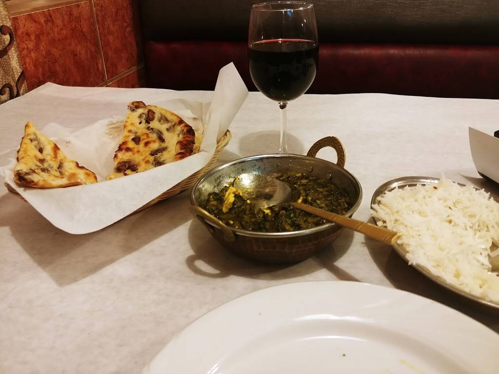 Indias Kitchen | restaurant | 2912 N Martin Luther King Jr Dr, Decatur, IL 62526, USA | 2177065111 OR +1 217-706-5111