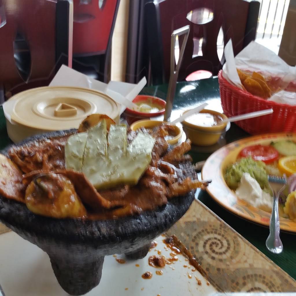 La Presa | restaurant | 1572 N Rand Rd, Palatine, IL 60074, USA | 8479632189 OR +1 847-963-2189