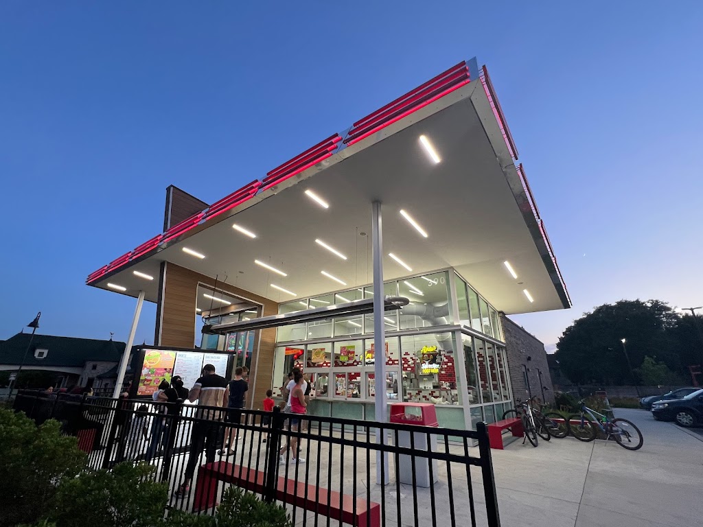 Andys Frozen Custard | restaurant | 390 Barrington Rd, Schaumburg, IL 60194, USA | 8722600100 OR +1 872-260-0100