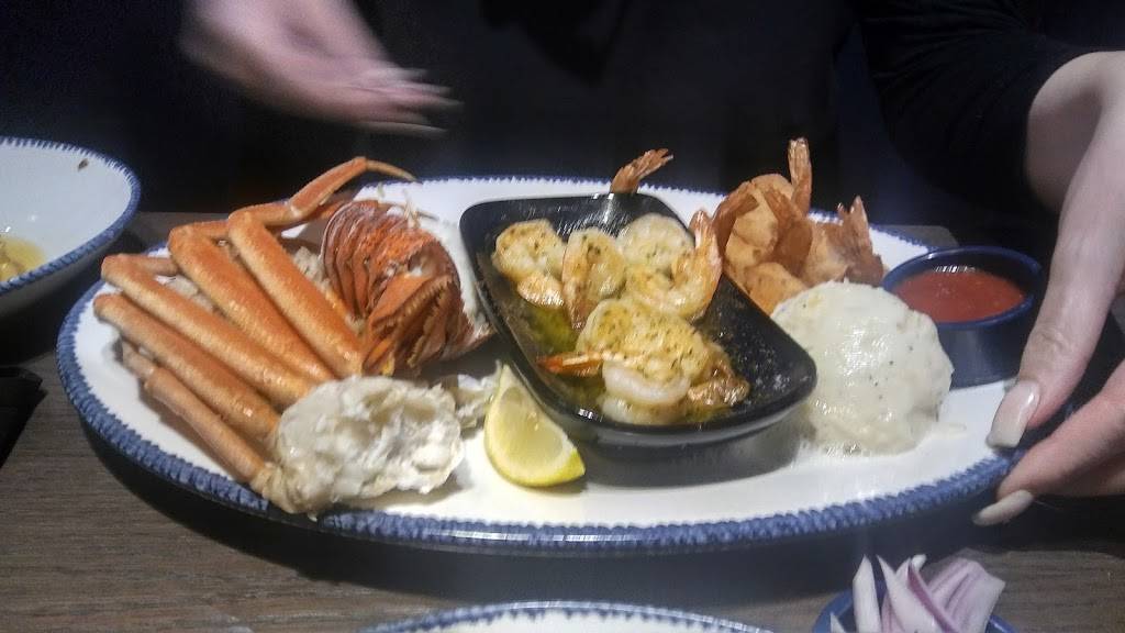 Red Lobster | restaurant | 3000 Sisk Rd, Modesto, CA 95350, USA | 2095293033 OR +1 209-529-3033
