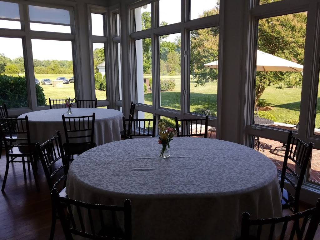 Inn At Warner Hall | restaurant | 4750 Warner Hall Rd, Gloucester, VA 23061, USA | 8003312720 OR +1 800-331-2720