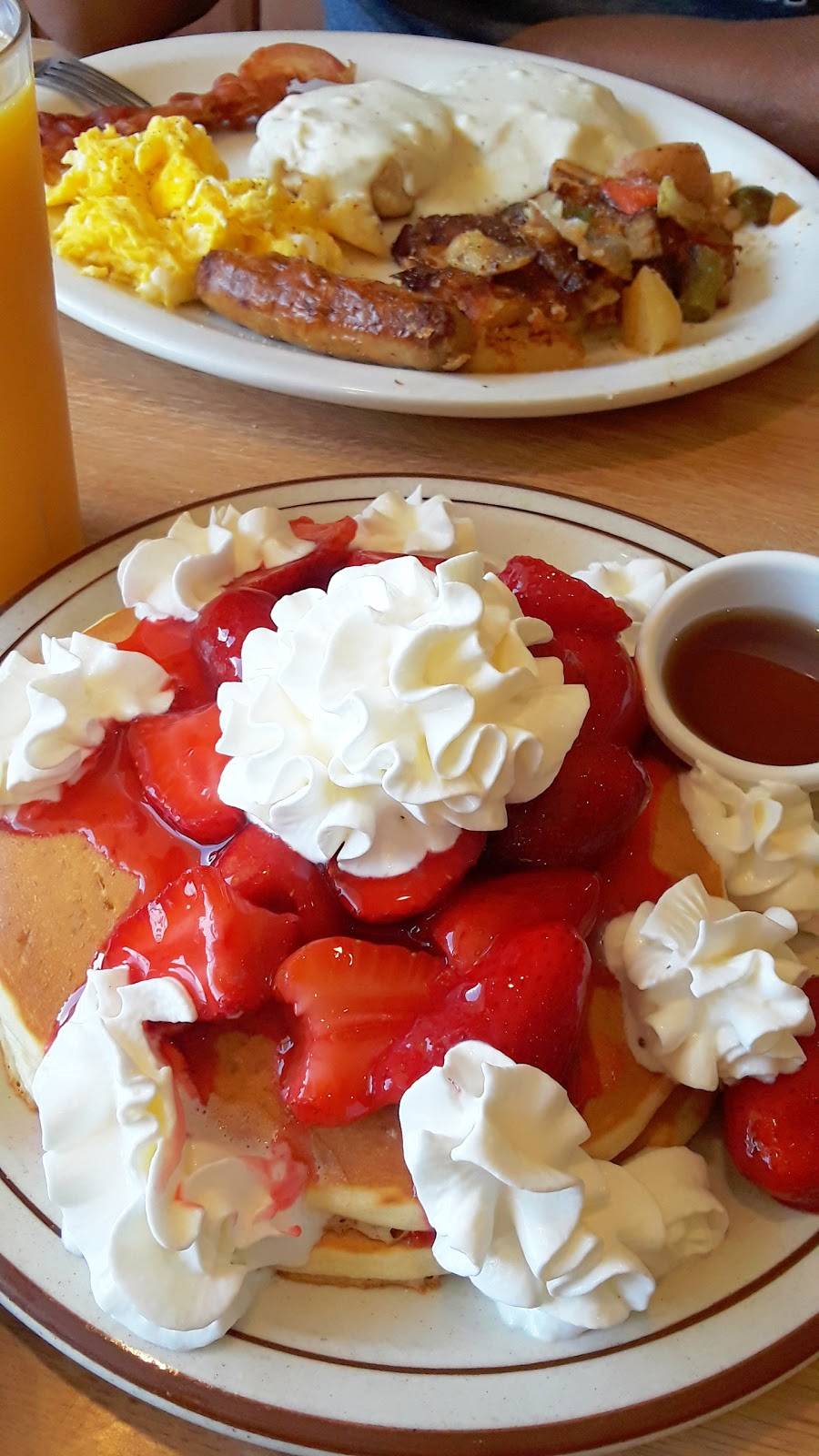 Spires Restaurant | restaurant | 1107, 1935 E Del Amo Blvd, Long Beach, CA 90807, USA | 5624235956 OR +1 562-423-5956