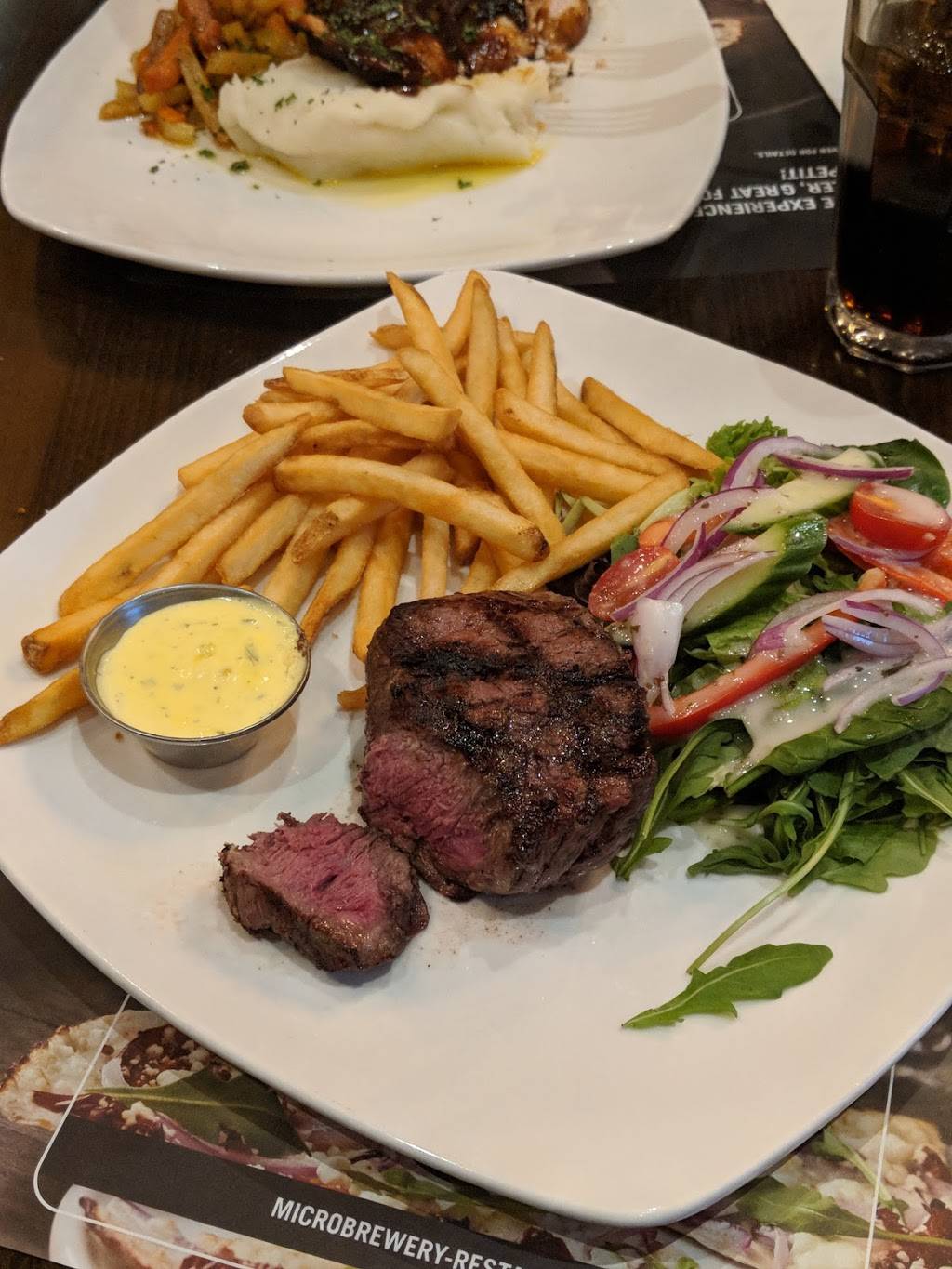 3 Brewers Kanata | restaurant | 565 Kanata Ave, Kanata, ON K2T 1K5, Canada | 6133808190 OR +1 613-380-8190