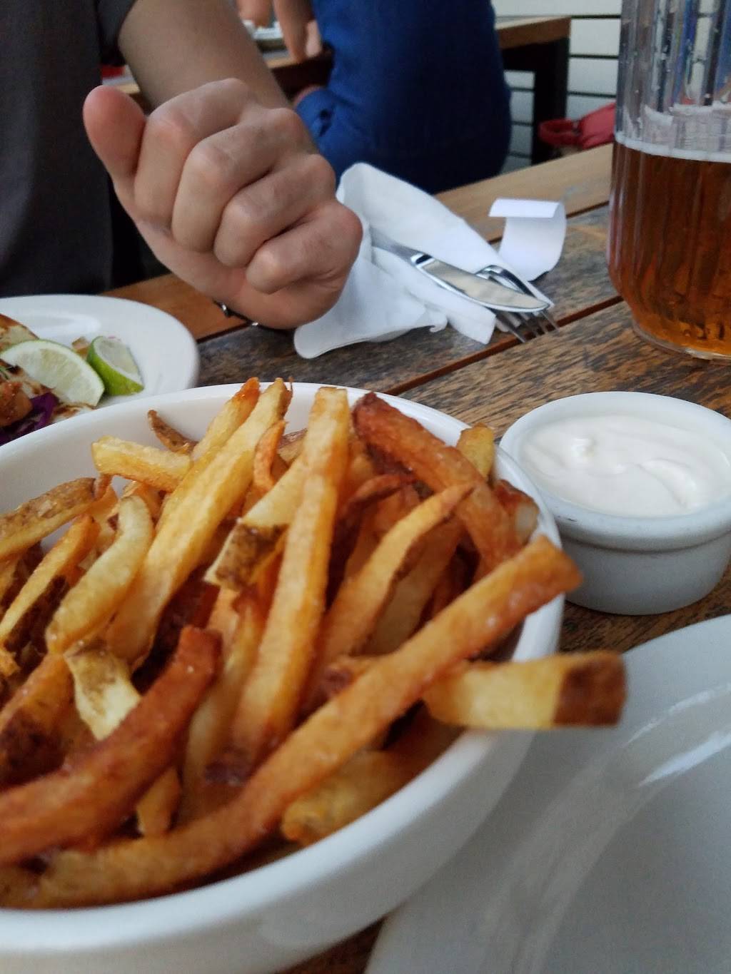 The Bonnie | restaurant | 29-12 23rd Ave, Astoria, NY 11105, USA | 7182742105 OR +1 718-274-2105