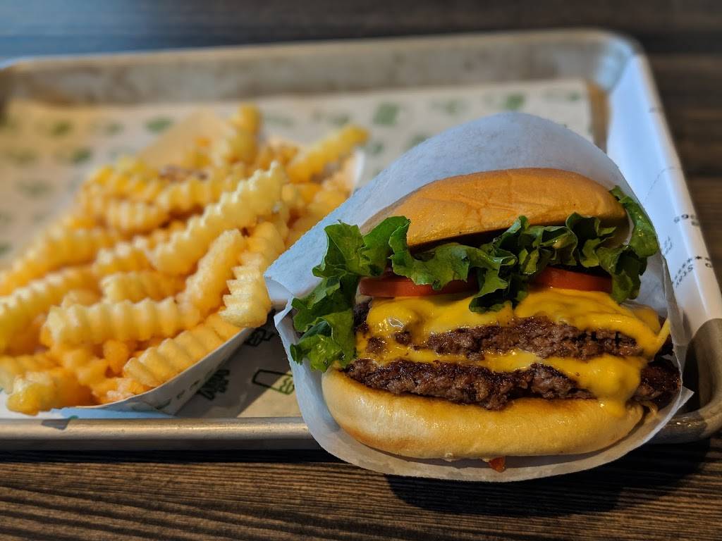 Shake Shack | restaurant | 15030 North Scottsdale Road #180g1a, Scottsdale, AZ 85254, USA | 6023622020 OR +1 602-362-2020