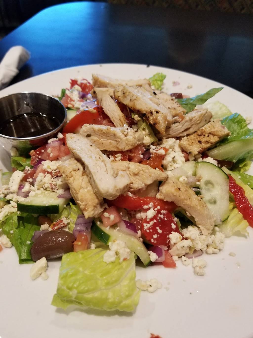 The Local Manchester | restaurant | 1 Airport Road Gate 15, Manchester, NH 03103, USA | 6176346097 OR +1 617-634-6097