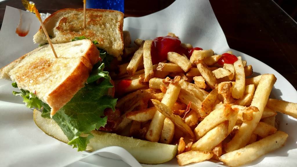 Chicagos Umpires Grill | meal takeaway | 6003 W Las Positas Blvd, Pleasanton, CA 94588, USA | 9254621678 OR +1 925-462-1678