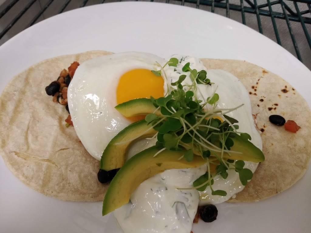 Avenue N | restaurant | 20 Newman Ave, Rumford, RI 02916, USA | 4012702836 OR +1 401-270-2836