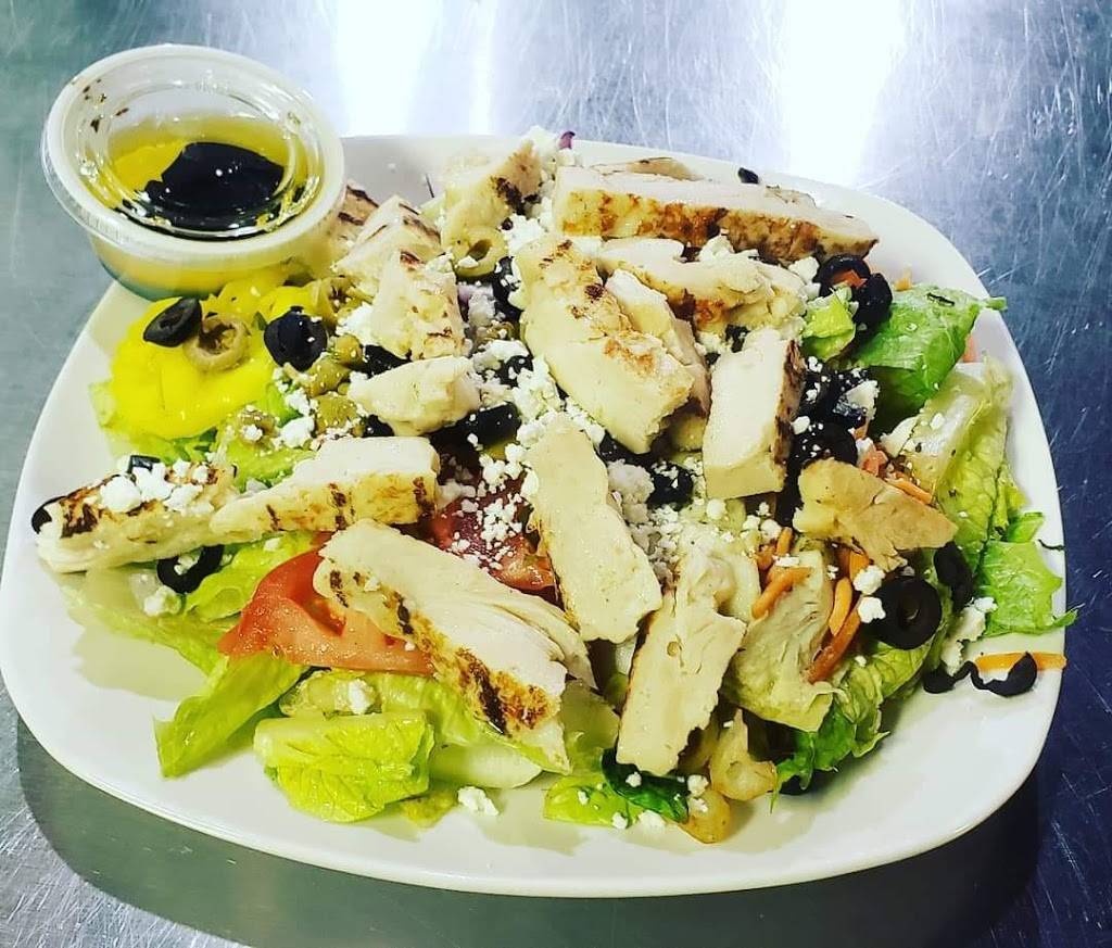 Solorzanos Pizzeria Longboat Key | restaurant | 5610 Gulf of Mexico Dr Unit 4, Longboat Key, FL 34228, USA | 9413835551 OR +1 941-383-5551