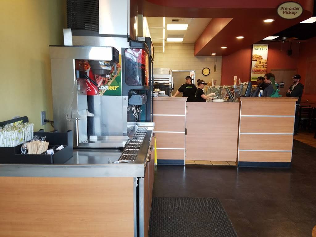 Subway | meal takeaway | 9023 Key Peninsula Hwy NW Unit 104, Lakebay, WA 98349, USA | 2538849715 OR +1 253-884-9715