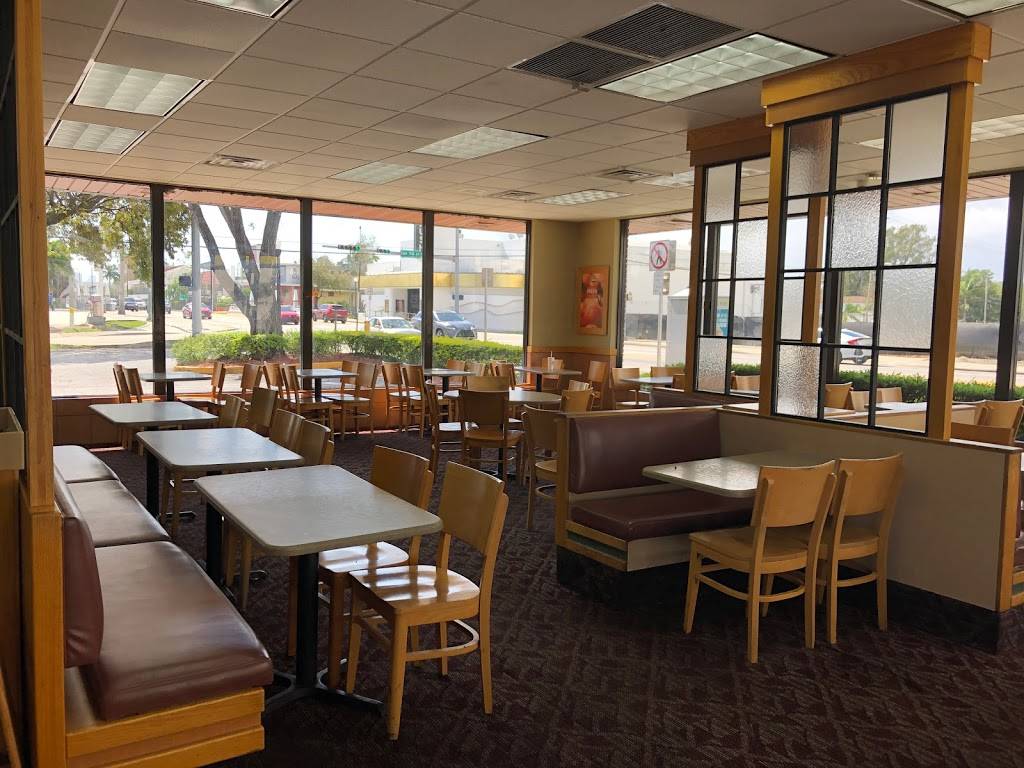 Wendys | restaurant | 7801 Biscayne Blvd, Miami, FL 33138, USA | 3057546382 OR +1 305-754-6382