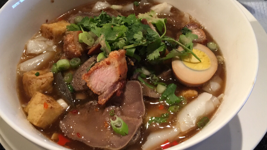 Siam Bistro | restaurant | 12534 Aurora Ave N, Seattle, WA 98133, USA | 2062575978 OR +1 206-257-5978