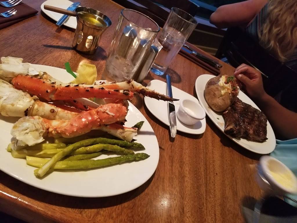 360 Steakhouse | restaurant | 1 Harrahs Blvd, Council Bluffs, IA 51501, USA | 7123296000 OR +1 712-329-6000