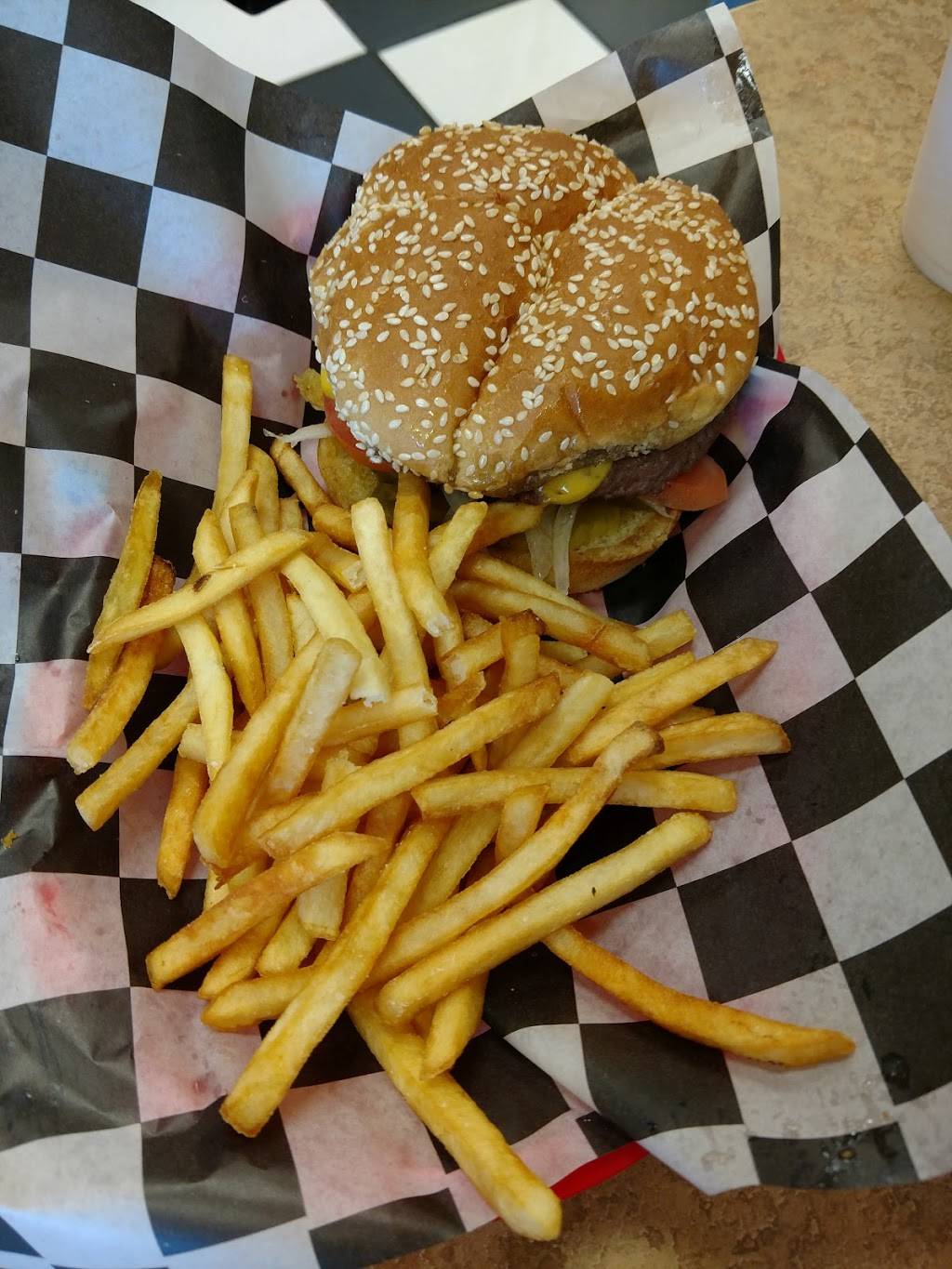 Chubbys Hot Dogs | restaurant | 9400 US-17, Maitland, FL 32751, USA | 4073313647 OR +1 407-331-3647