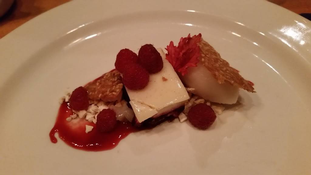 Alma | restaurant | 528 University Ave SE, Minneapolis, MN 55414, USA | 6123794909 OR +1 612-379-4909