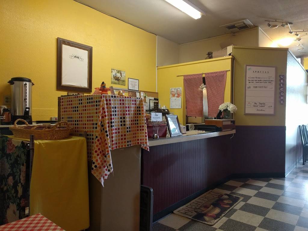 Noodle Hut | restaurant | 8418 Bowdoin Way, Edmonds, WA 98026, USA | 4254237718 OR +1 425-423-7718