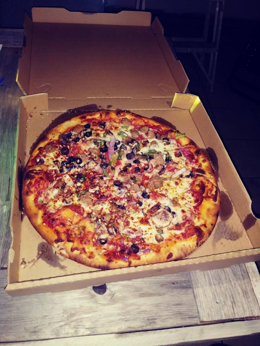 House Of Pizza | restaurant | 2620 S Presa St, San Antonio, TX 78210, USA | 2109982634 OR +1 210-998-2634