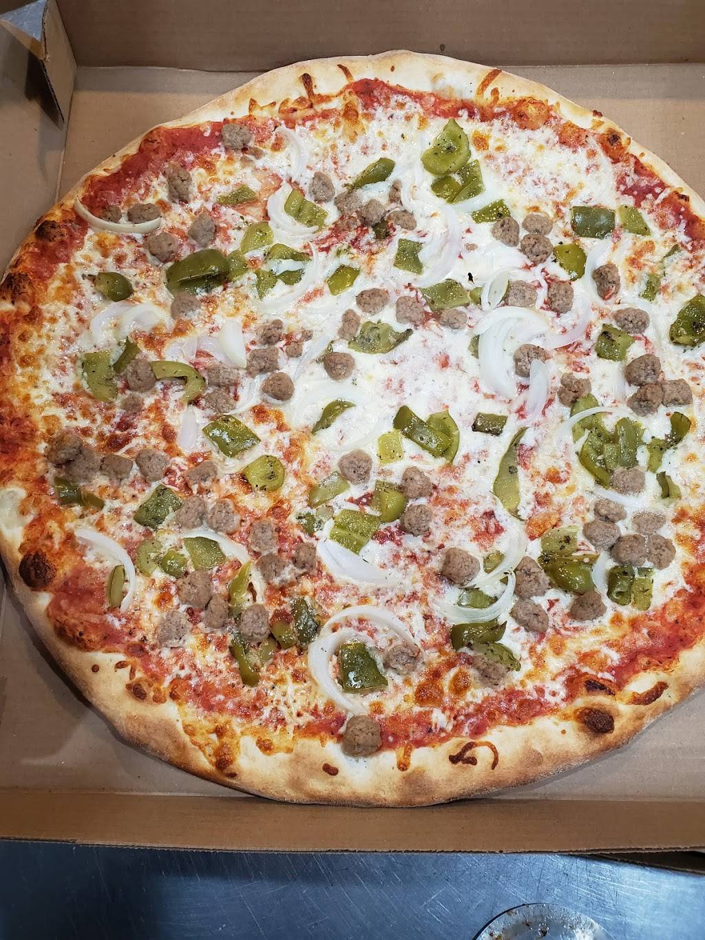 Casa Pizza | restaurant | 62 Lambert St, Medford, MA 02155, USA | 7813911520 OR +1 781-391-1520