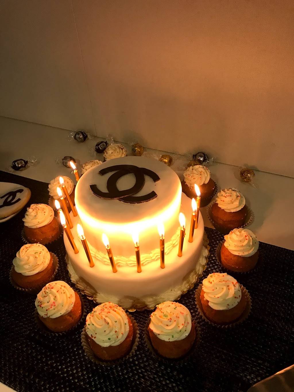 Union 82 | cafe | 350 Ellis St, Mountain View, CA 94043, USA | 6506954886 OR +1 650-695-4886