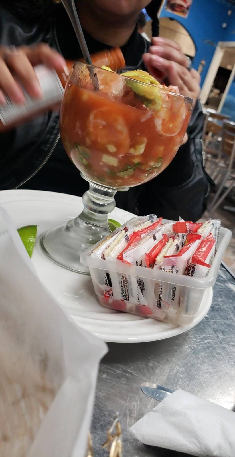 El Huarache Mexican Food | restaurant | 1014 N Waterman Ave # A, San Bernardino, CA 92410, USA | 9098894993 OR +1 909-889-4993