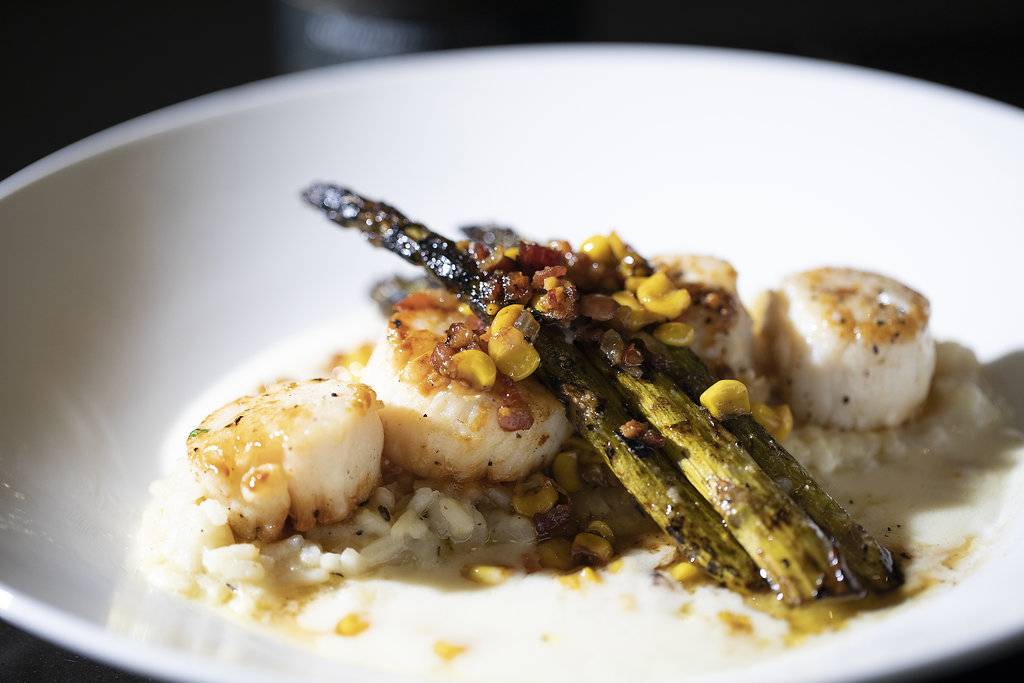 Shulas 347 Grill | restaurant | 235 E Main St, Norfolk, VA 23510, USA | 7572826347 OR +1 757-282-6347