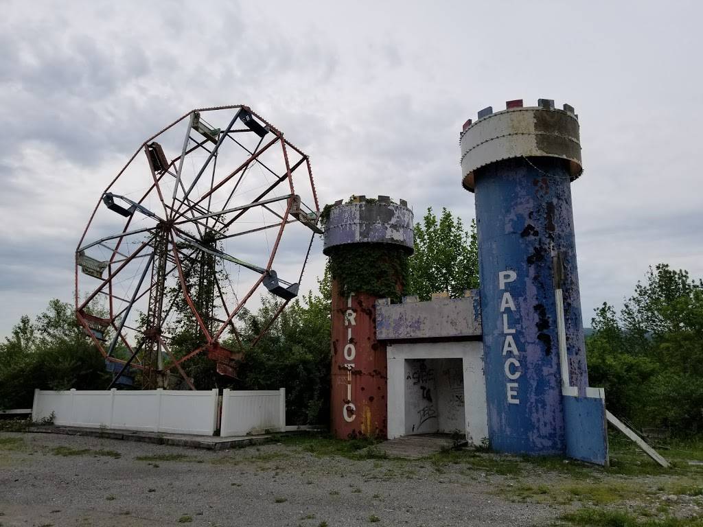 Pilot Travel Center | restaurant | 304 Howard Baker Hwy, Pioneer, TN 37847, USA | 4235625000 OR +1 423-562-5000