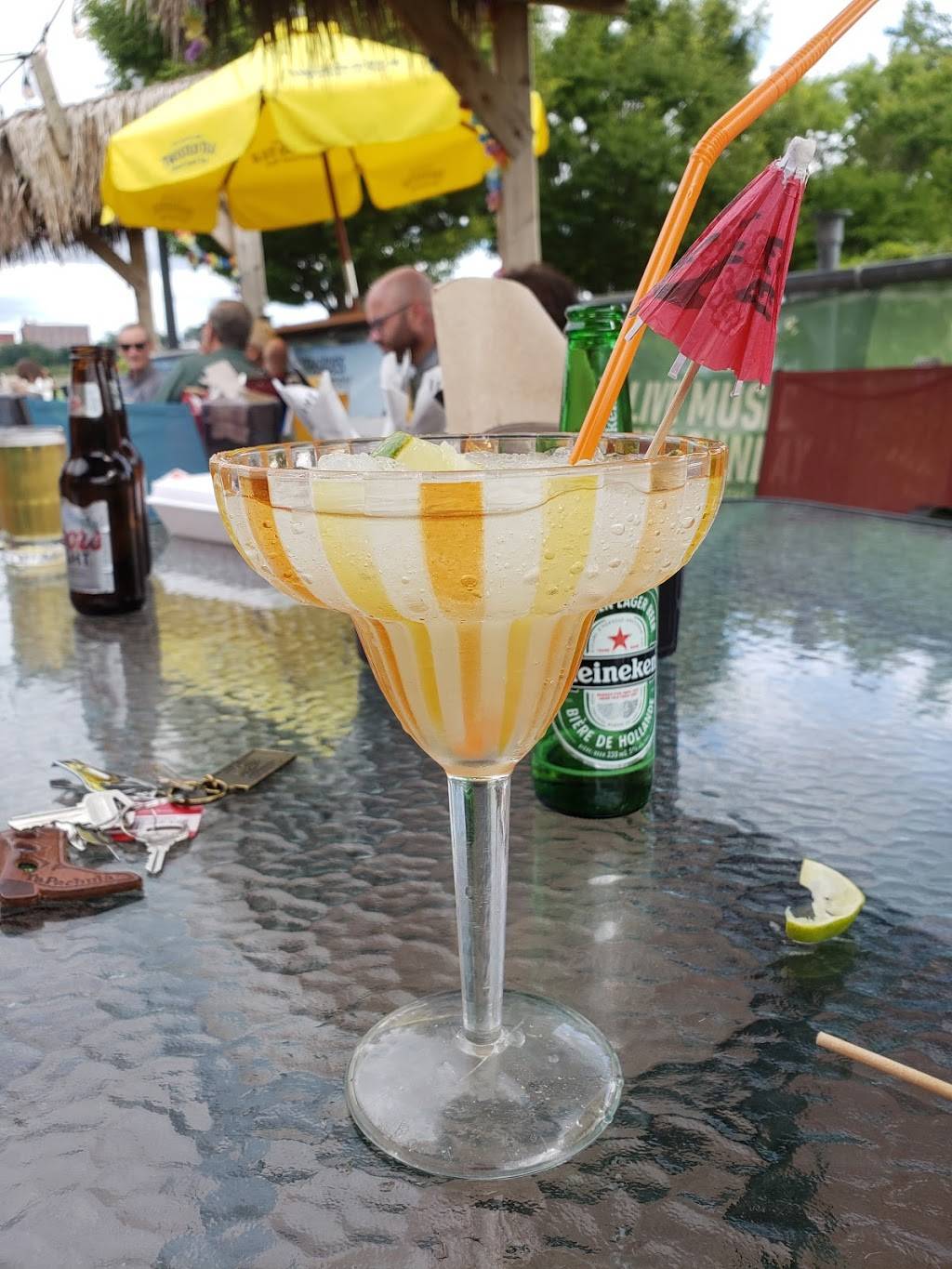 Southsides.ca | restaurant | 80 Niagara Blvd, Fort Erie, ON L2A 3G3, Canada | 9058713244 OR +1 905-871-3244