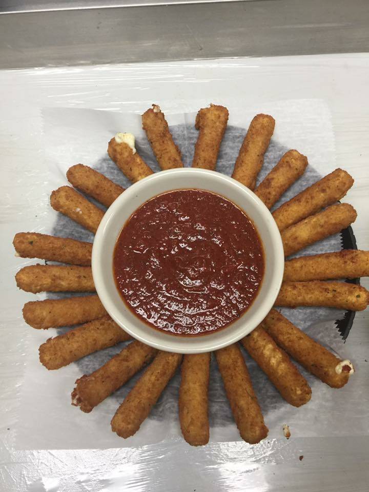 Brickhouse Tavern | restaurant | 141 Herman Melville Ave, Newport News, VA 23602, USA | 7572239531 OR +1 757-223-9531