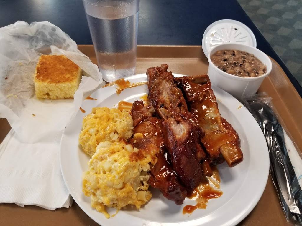 Saints Paradise Cafeteria | restaurant | 601 M St NW, Washington, DC 20001, USA | 2027892289 OR +1 202-789-2289