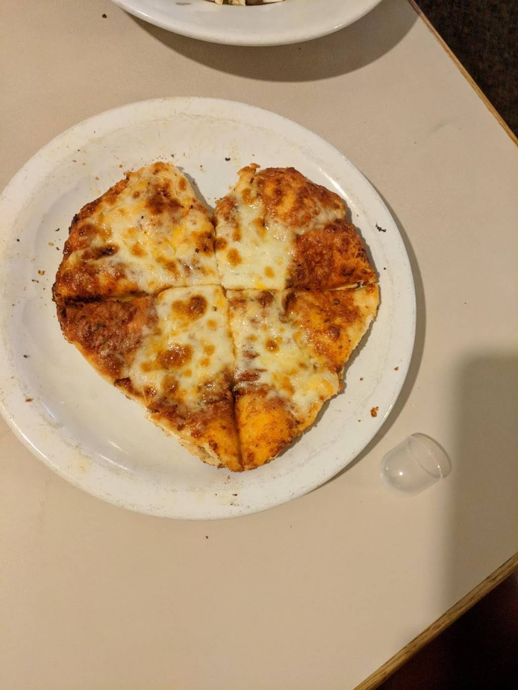 Round Table Pizza | meal delivery | 8755 Sierra College Blvd, Roseville, CA 95661, USA | 9167917288 OR +1 916-791-7288