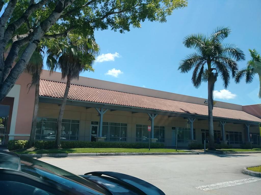 Las Mercedes Restaurant | restaurant | 10505 NW 112th Ave, Miami, FL 33178, USA | 3058888677 OR +1 305-888-8677