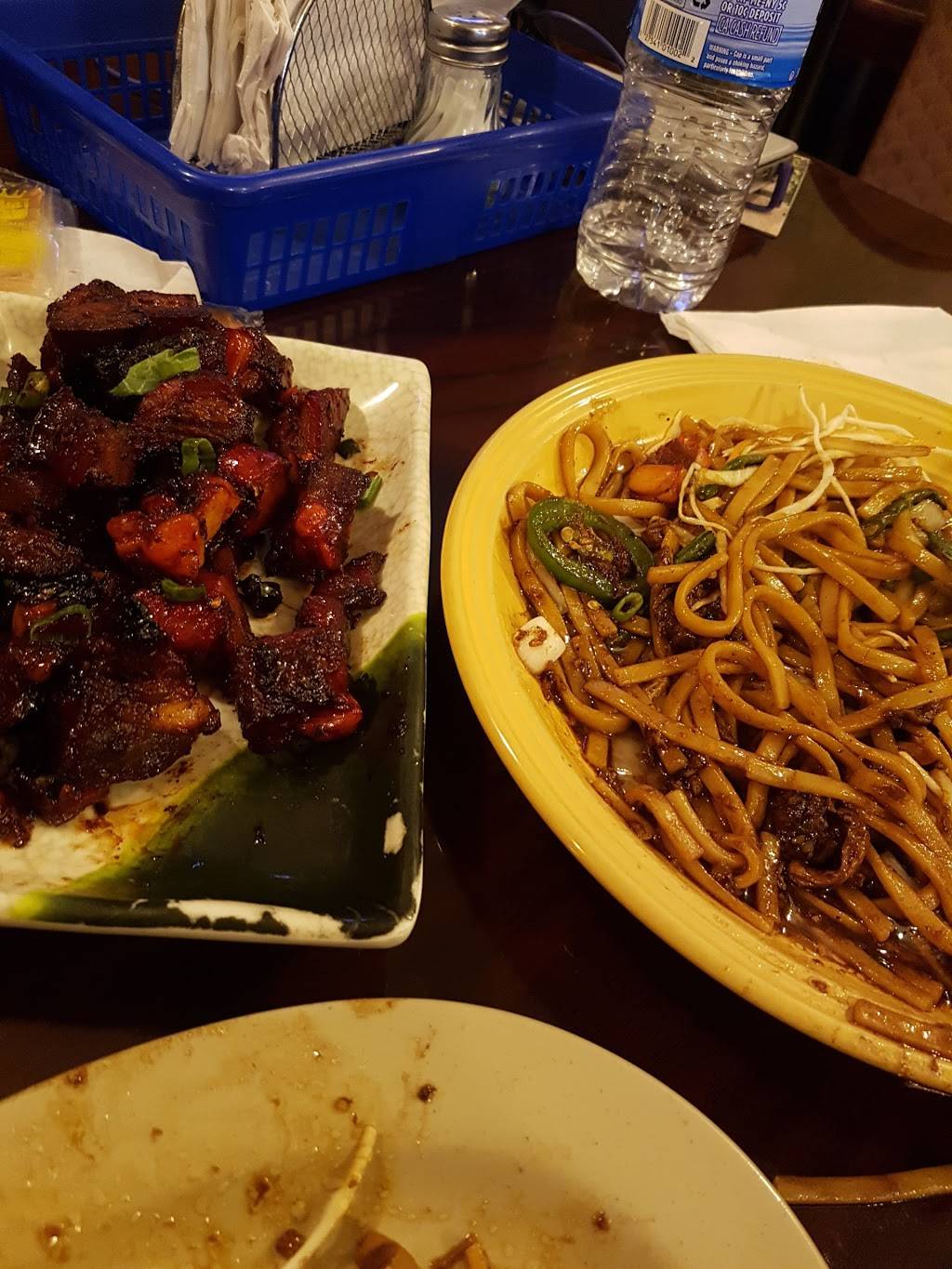 New Thriving | restaurant | 10702 Liberty Ave, Ozone Park, NY 11417, USA | 7188350890 OR +1 718-835-0890