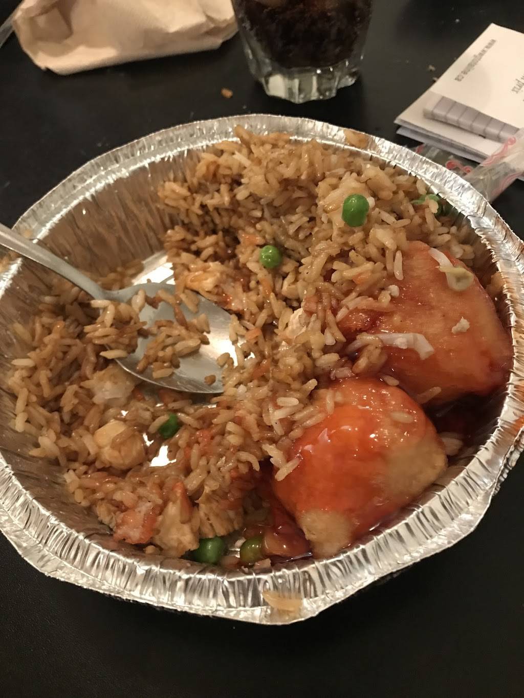 Mayflower Chinese Food | restaurant | 1500 Royal York Rd, Etobicoke, ON M9P 3B6, Canada | 4162486163 OR +1 416-248-6163