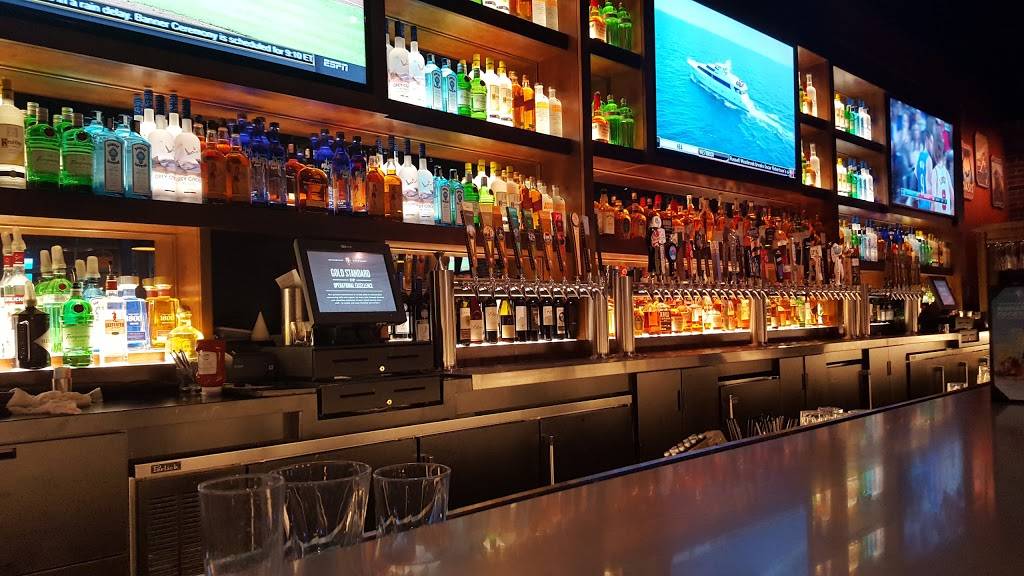 BJs Restaurant & Brewhouse | restaurant | 25628 FL-56, Lutz, FL 33559, USA | 8135751830 OR +1 813-575-1830