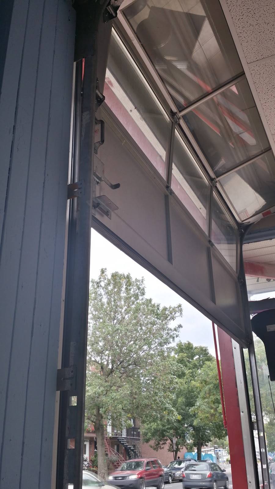 Kurde Pizza | meal delivery | 6462 Rue Briand, Montréal, QC H4E 3L1, Canada | 5149002268 OR +1 514-900-2268