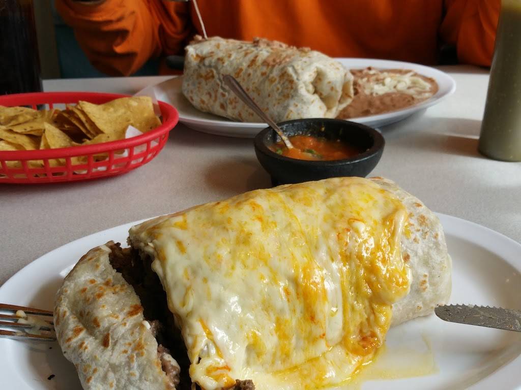 Los Burritos Mexicanos | restaurant | 118 North Ave, Villa Park, IL 60181, USA | 6308322874 OR +1 630-832-2874