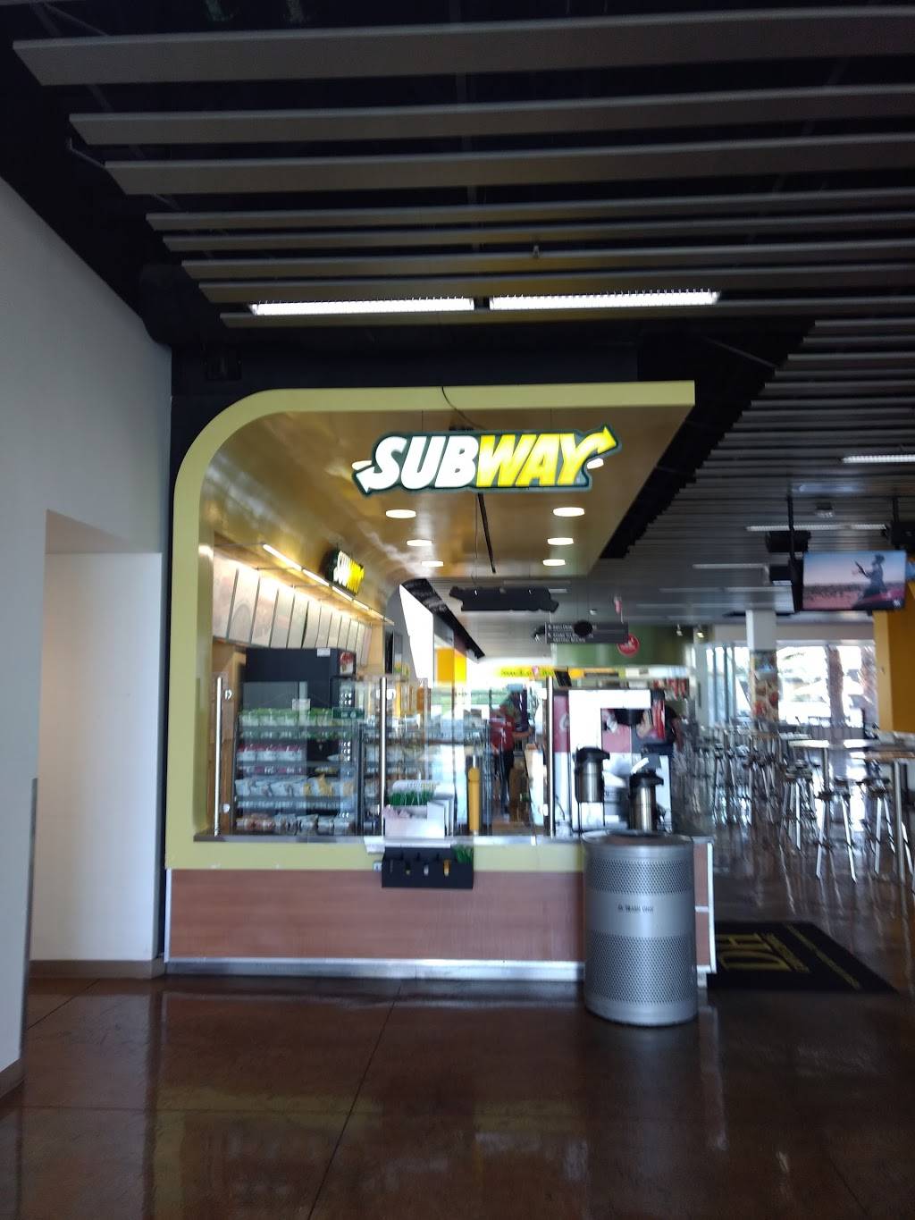 Subway Restaurants | restaurant | 1000 E Victoria St, Carson, CA 90747, USA | 3105166661 OR +1 310-516-6661