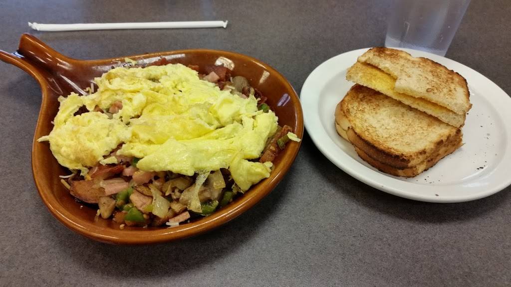 Jerry Bobs Family Restaurant | restaurant | 7545 Houghton Greenway # 155, Tucson, AZ 85747, USA | 5205749060 OR +1 520-574-9060