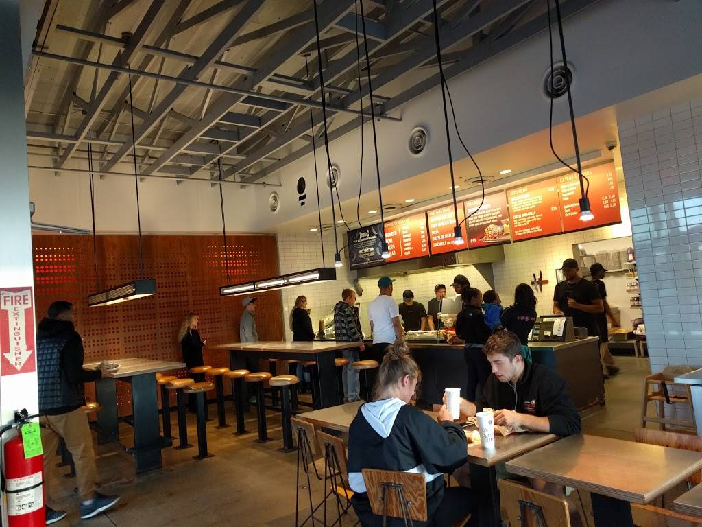 Chipotle Mexican Grill | restaurant | 5363B W Main St, Kalamazoo, MI 49009, USA | 2693827011 OR +1 269-382-7011