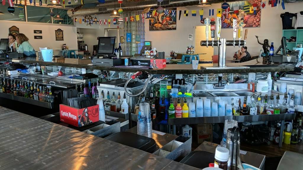 Snappers & Parks Boat Club | restaurant | 24457 Stake Out Rd, Okoboji, IA 51355, USA | 7123328293 OR +1 712-332-8293