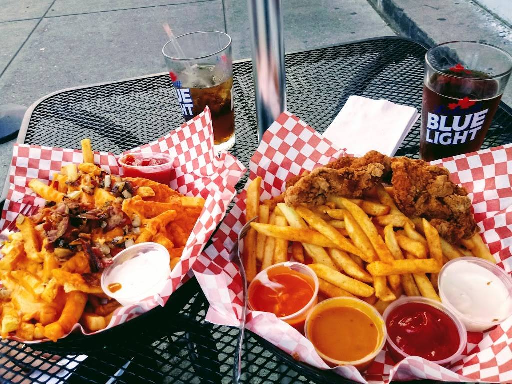 The Scotch House Pub | restaurant | 373 S Goodman St, Rochester, NY 14607, USA | 5852562811 OR +1 585-256-2811