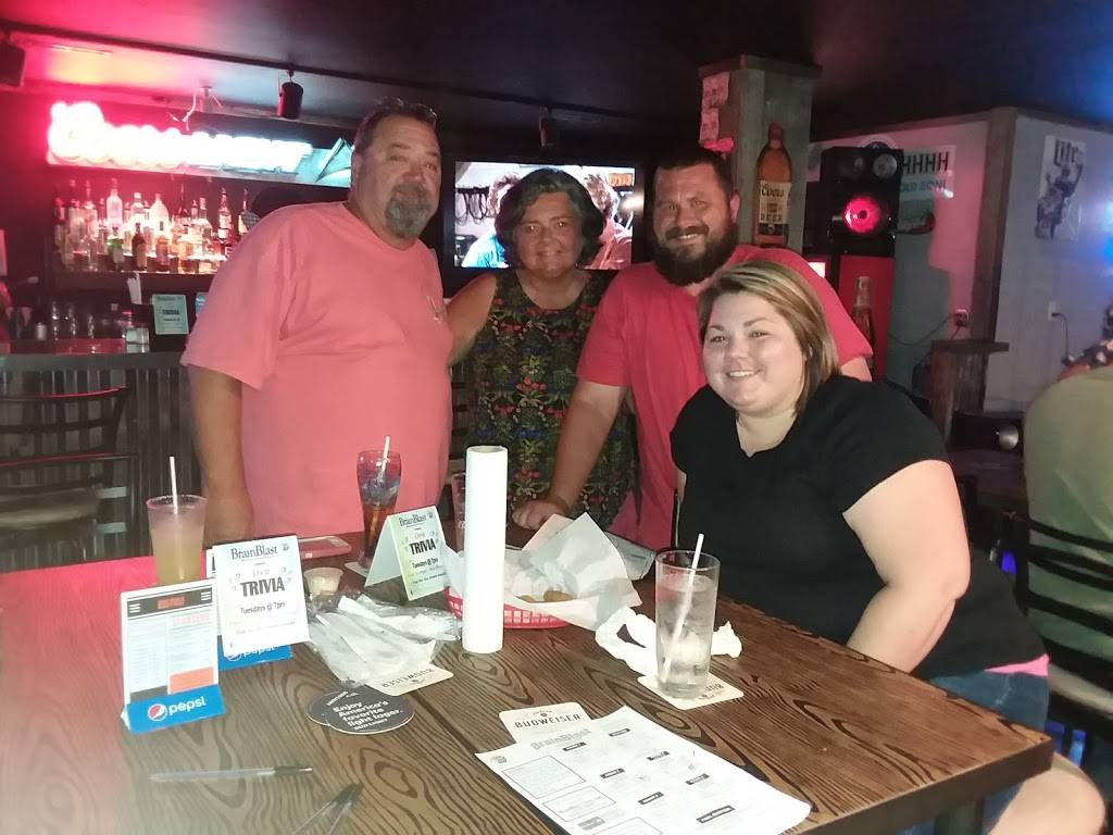 Boss Hogg’s Restaurant | restaurant | 11728 US-68 E, Benton, KY 42025, USA | 2703548116 OR +1 270-354-8116